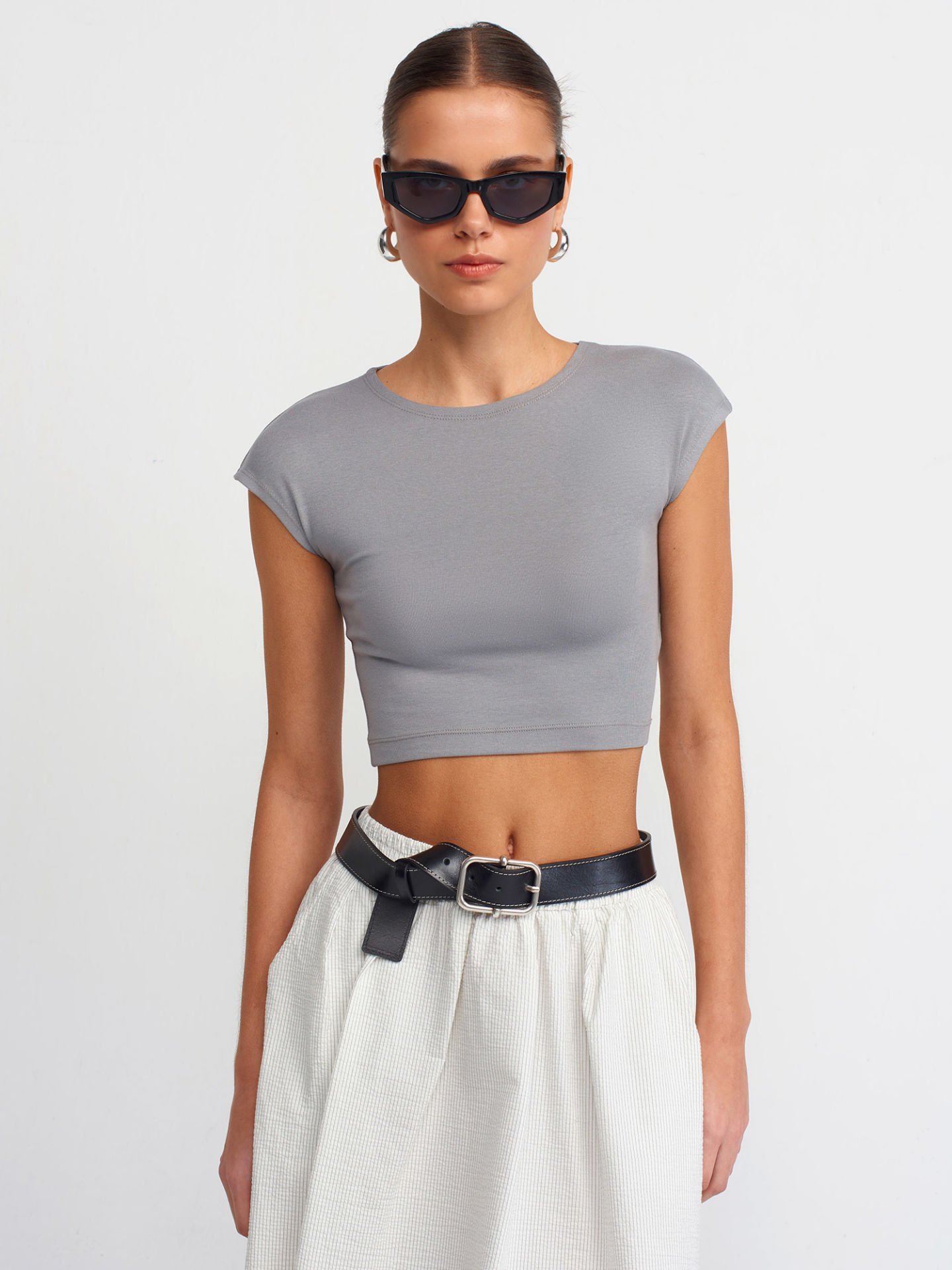 Dilvin 30528 Pamuk ve Modal Karışımlı Crop Top-Gri