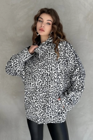 Ast 842 Leopar Desenli Oversize Kapşonlu Kadın Yağmurluk Siyah