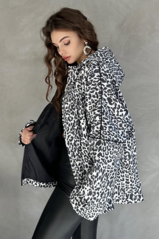 Ast 842 Leopar Desenli Oversize Kapşonlu Kadın Yağmurluk Siyah