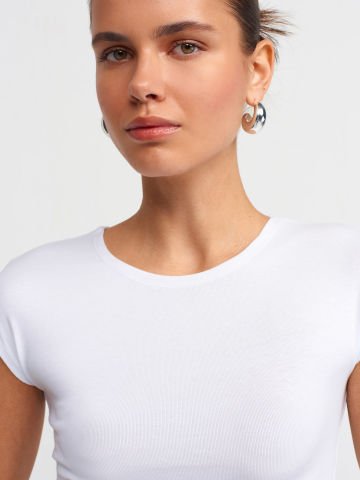 Dilvin 30528 Pamuk ve Modal Karışımlı Crop Top-Beyaz