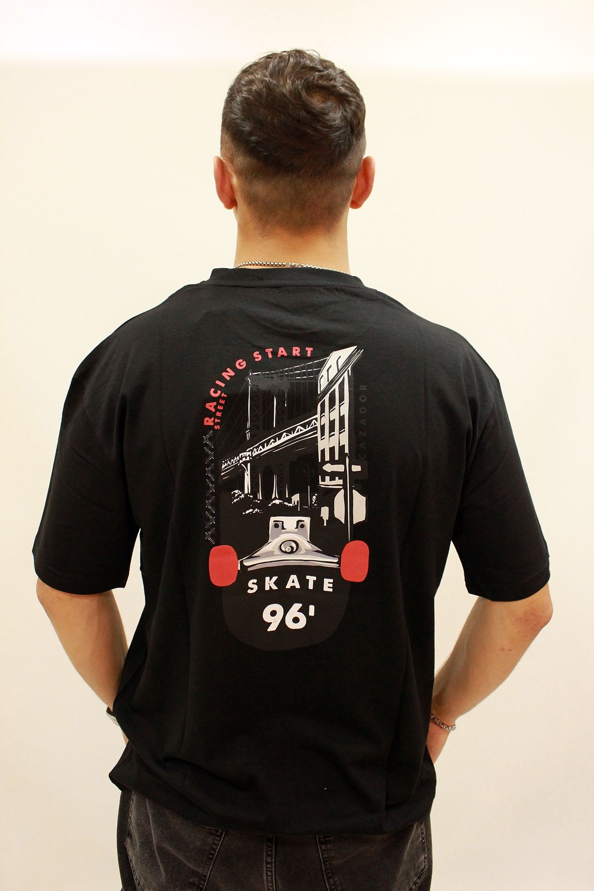Cazador 4186 Sırt Baskılı Relax Fit Bisiklet Yaka Erkek T-Shirt Siyah