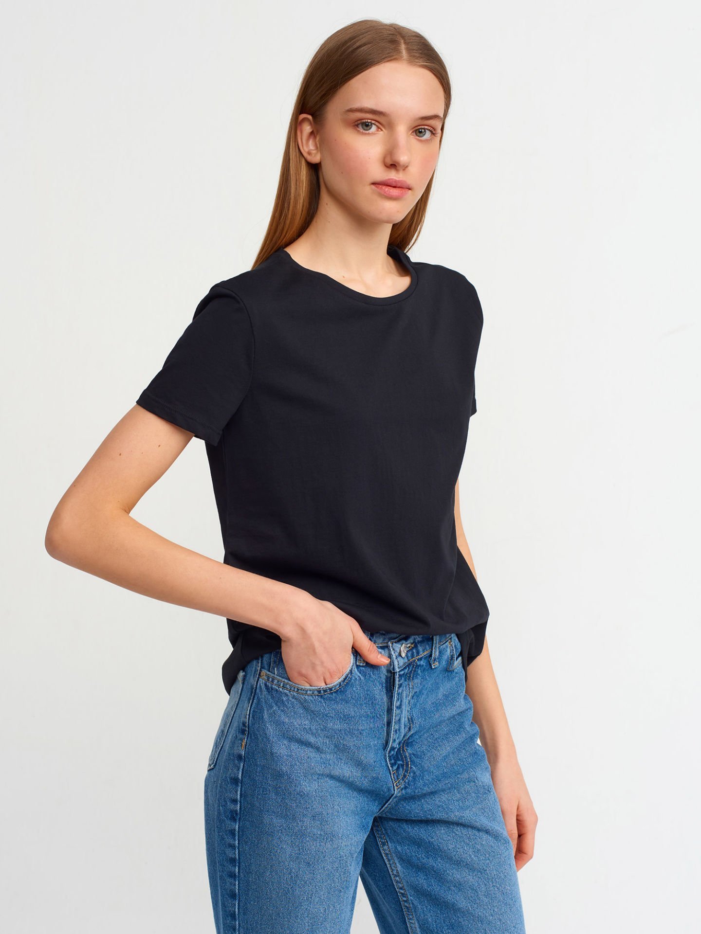 Dilvin 3471 Bisiklet Yaka Basic T-Shirt-Siyah