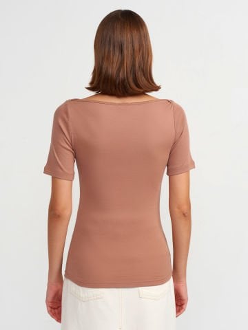Dilvin 31164 Kayık Yaka T-shirt-Açık Kahve